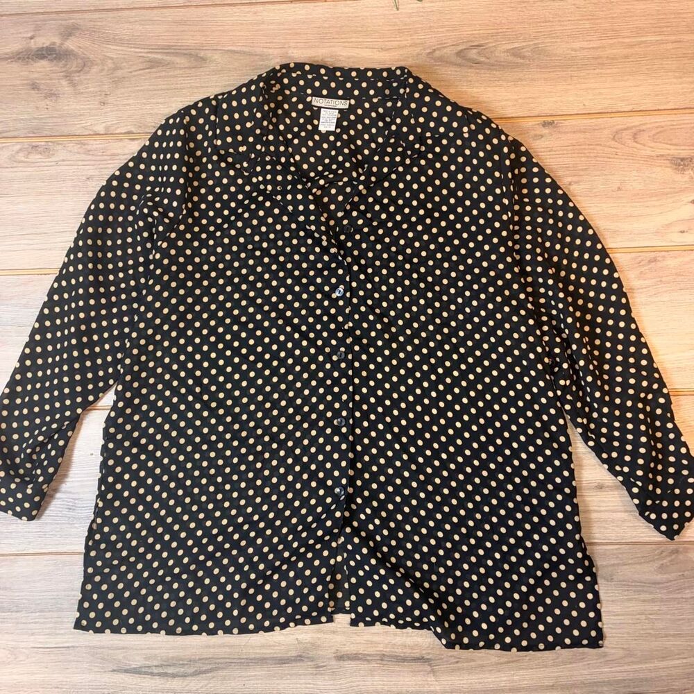 Notations Women's Black and White Blouse